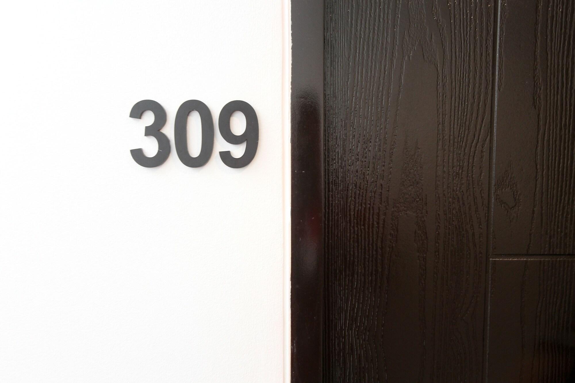 Privato Makati 3* Makati City