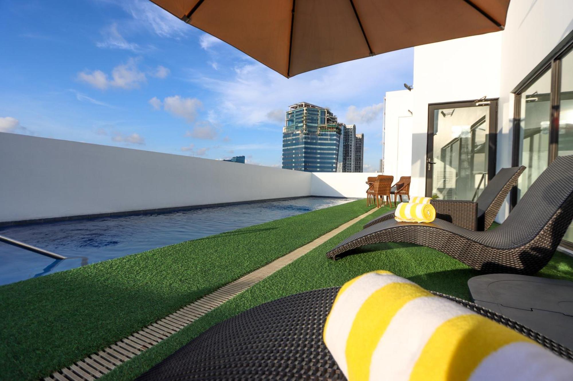 Privato Makati Makati City