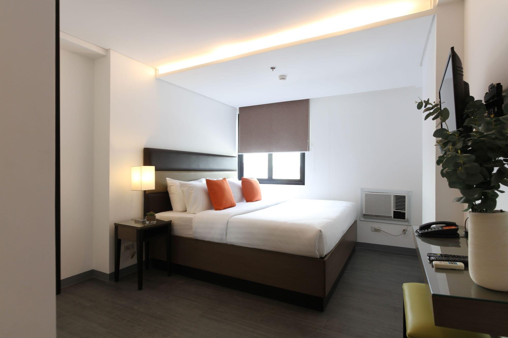 Privato Makati Hotel 3*